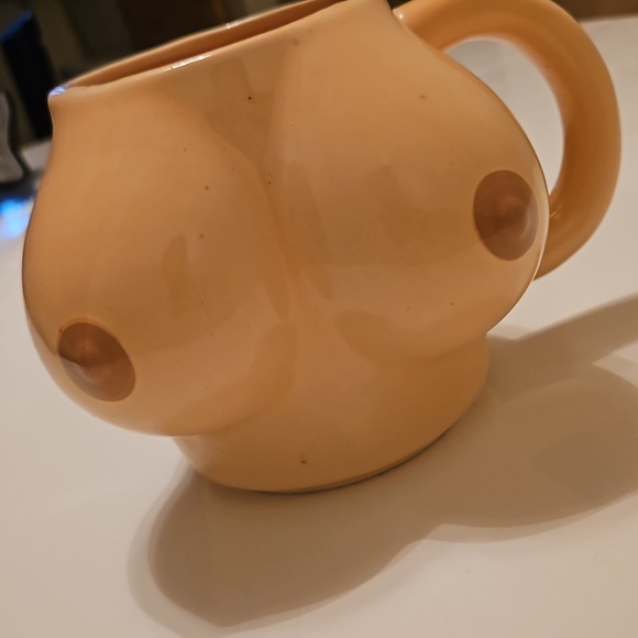 Cup - Picture 3 of 3